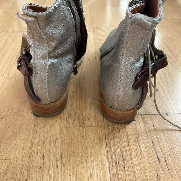 As98 booties size 39 - Picture 2 of 3